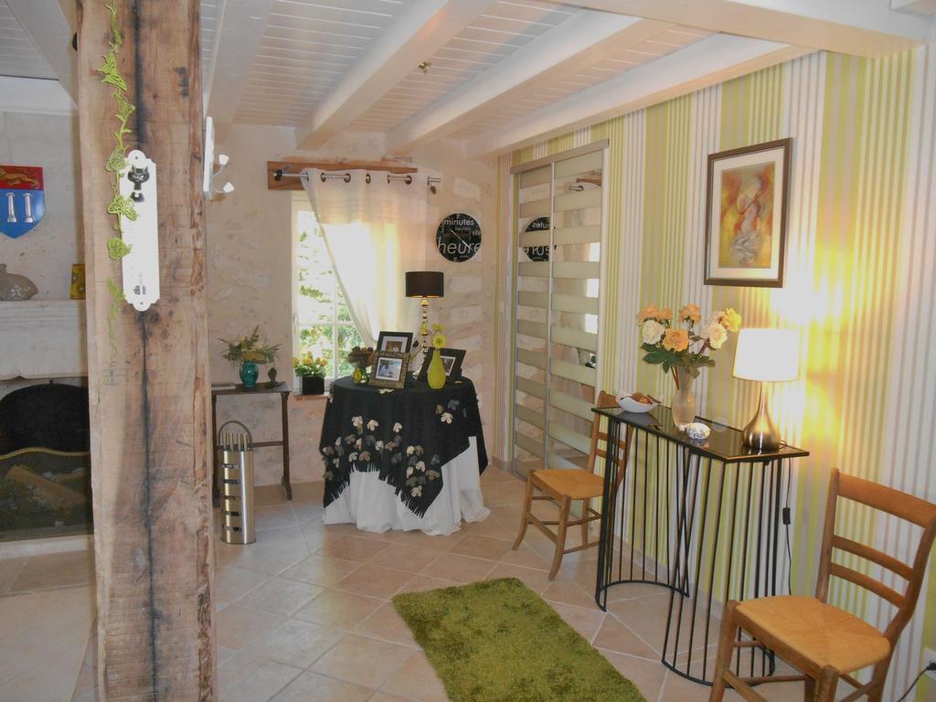 Le Colombier Bed and Breakfast Villeneuve-sur-Lot Buitenkant foto