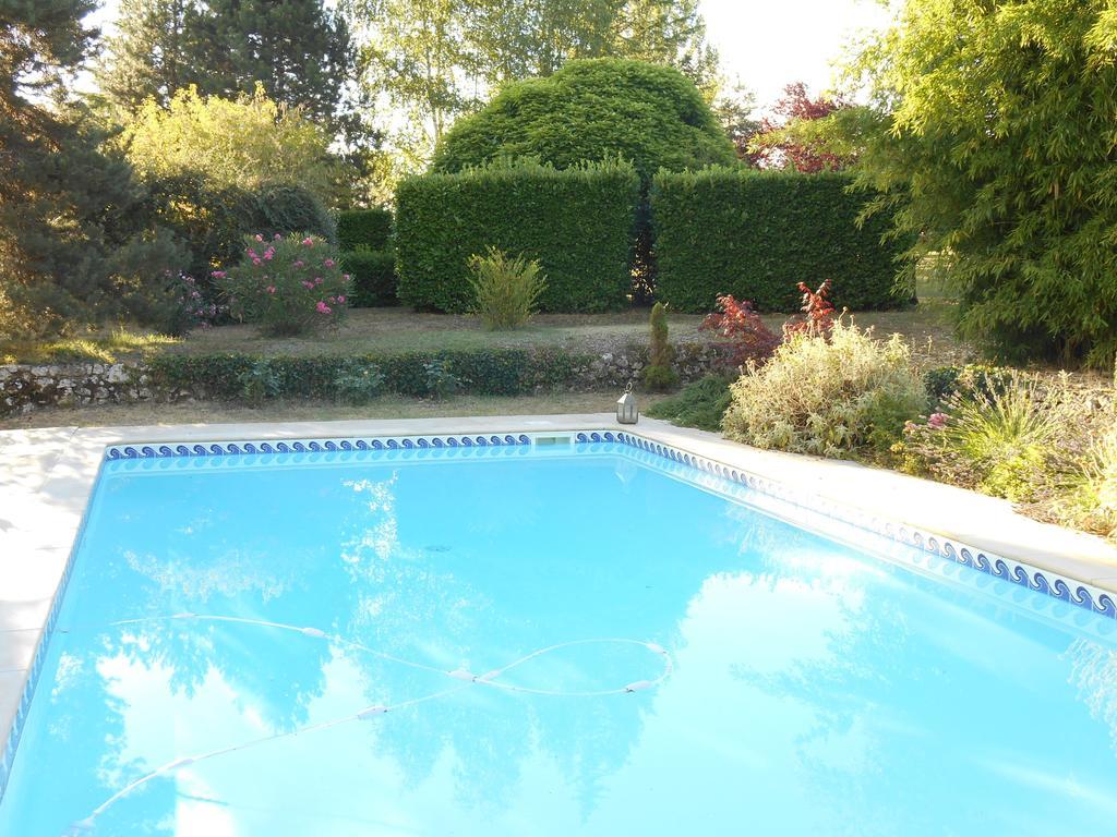 Le Colombier Bed and Breakfast Villeneuve-sur-Lot Kamer foto